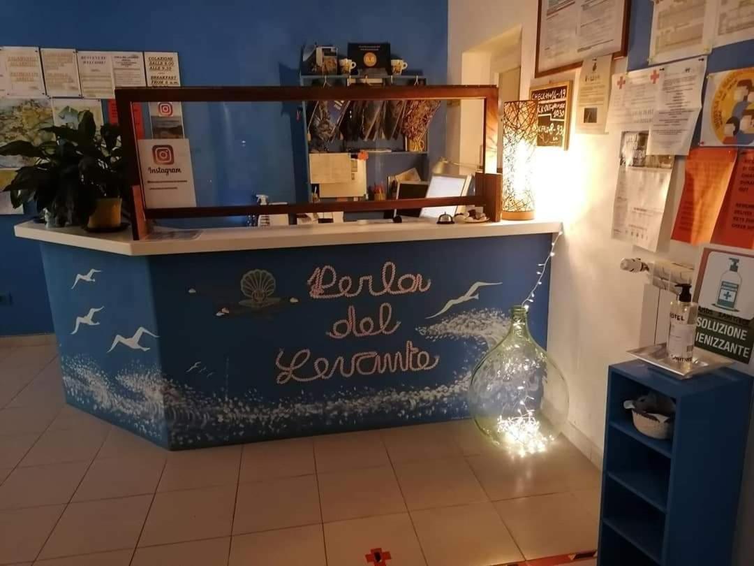 Perla del Levante Hostel Framura Buitenkant foto
